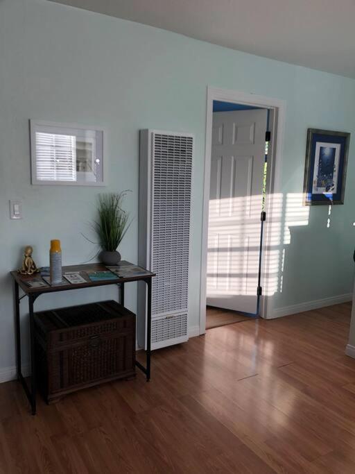 Appartement Serenity Large 1-bedroom Guest Apt. *